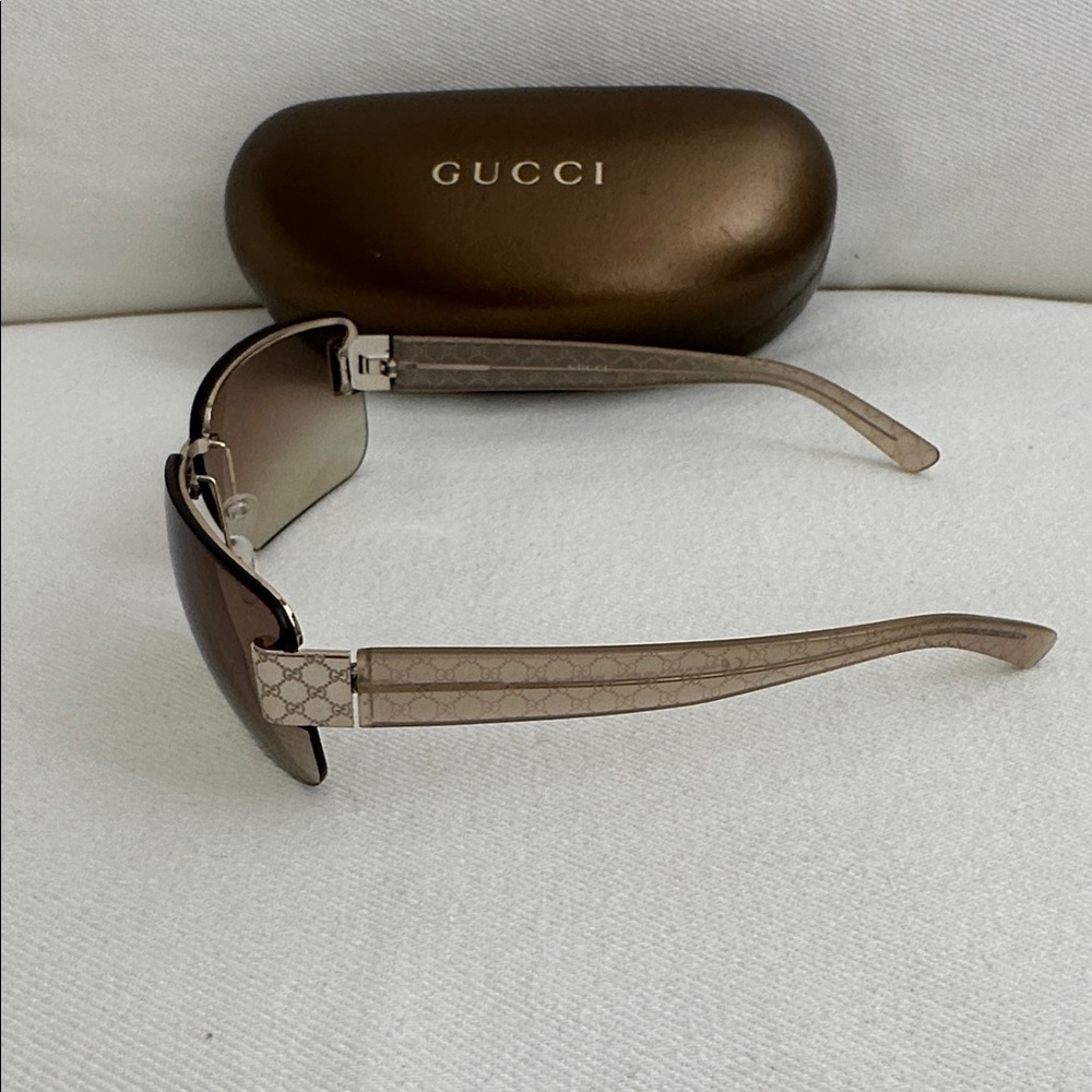 Gucci Vintage Tan Gradient Sunglasses - Picture 7 of 9